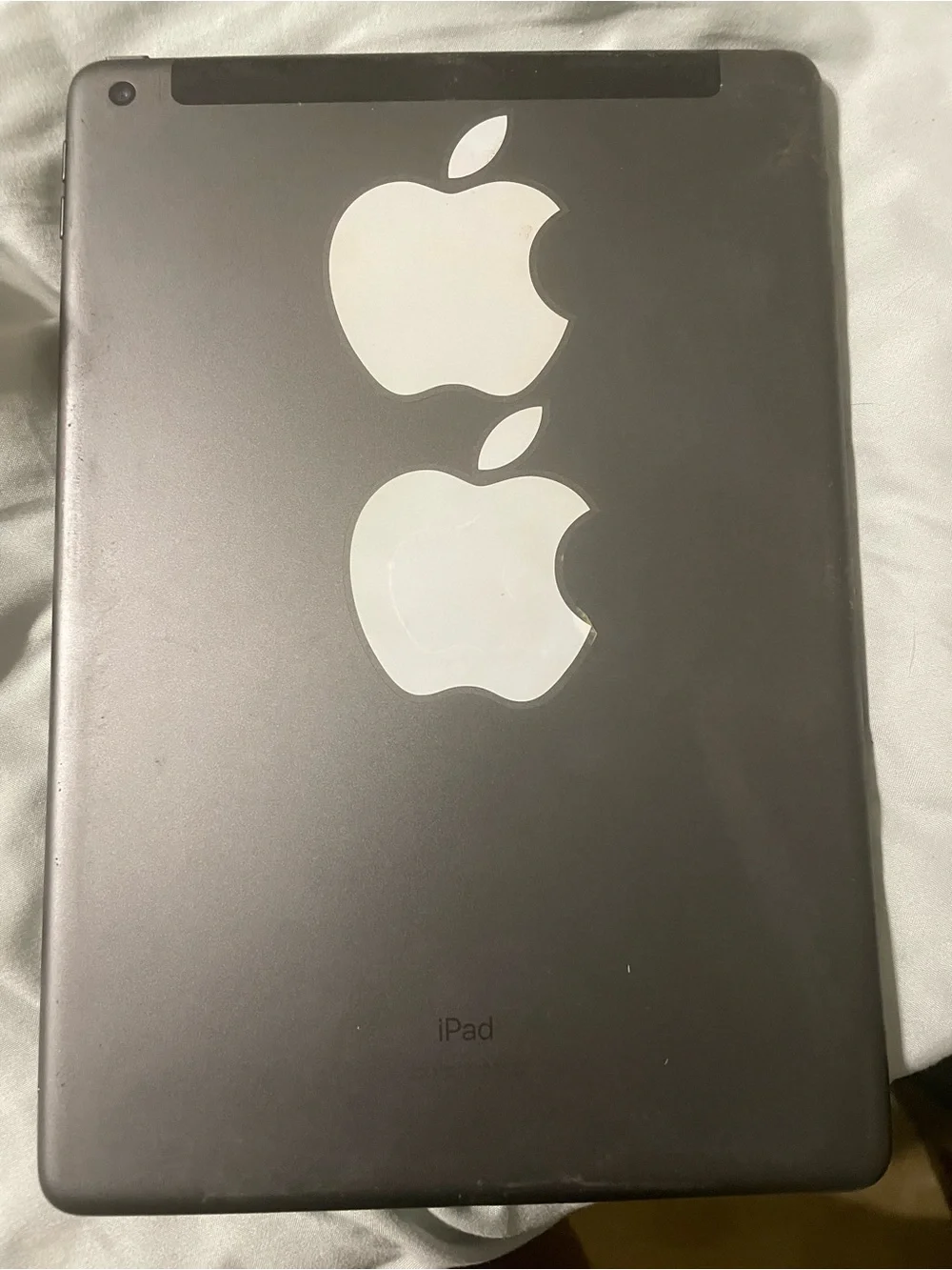 Apple ipad vivid